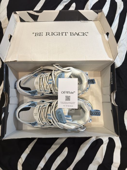 Off White Be Right Back