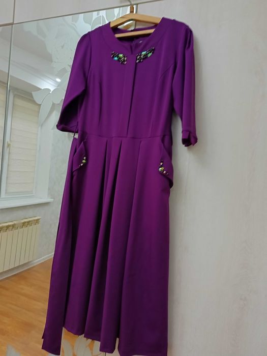 Продам платье нарядное