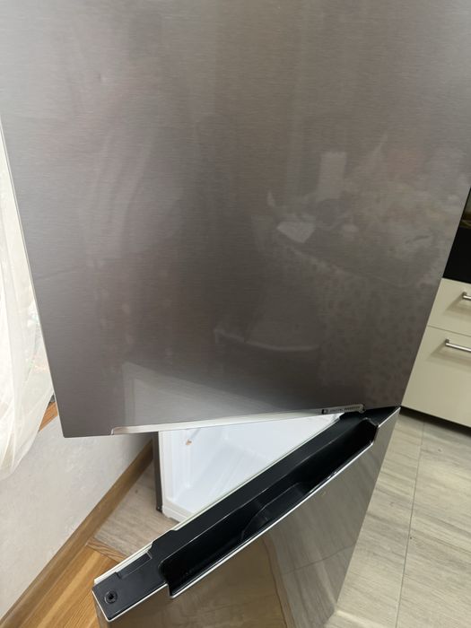 Продам холодильник Samsung бу