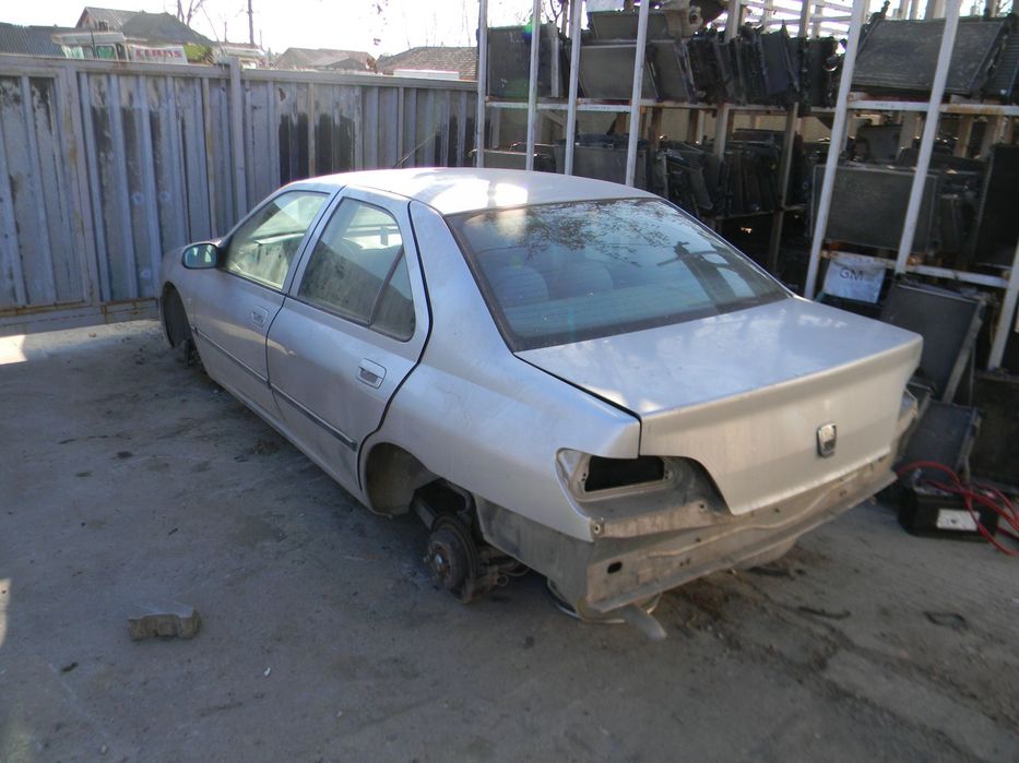 Dezmembrari Peugeot 406 (1995-2004) 2.0 HDi 110 Motorina