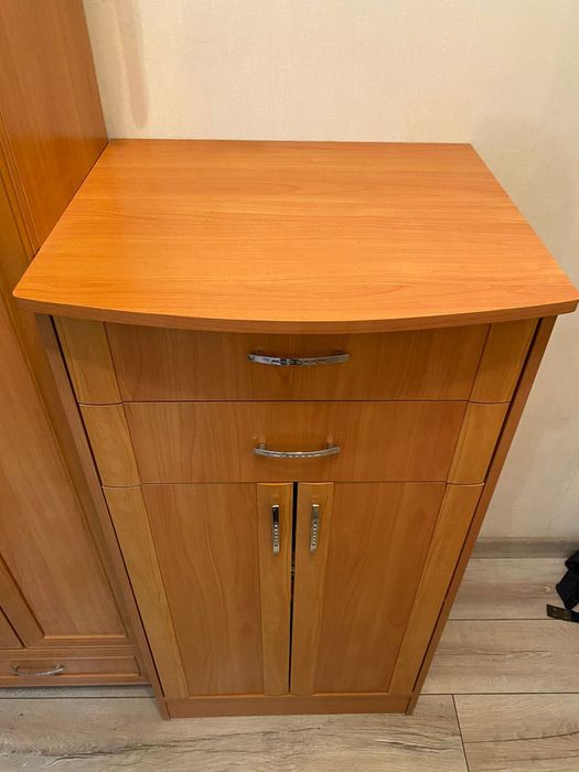 Прихожка с тумбой