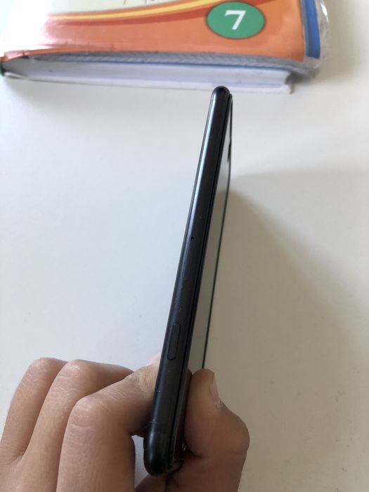 Айфон 7 в идеалном состояние