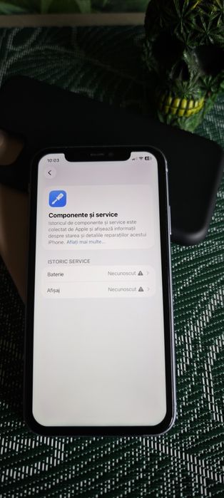 Vând iPhone 11, 64 GB,