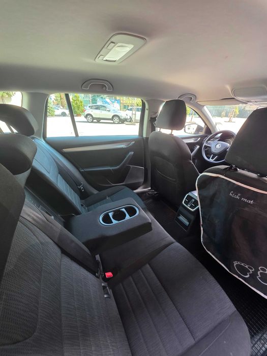 SKODA Octavia 3    2.0 TDI DSG 150CP Automată Xenon LED Climatronic Încălzire