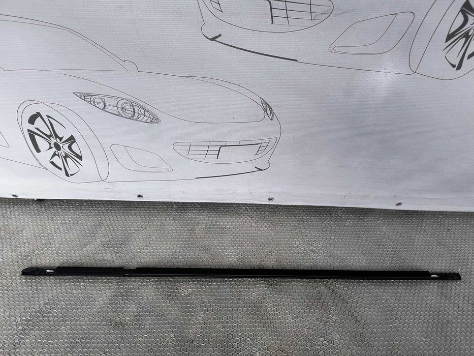 Cheder Exterior Geam Ușă Față Dreapta Subaru Legacy Outback 2014-2019 Cod OEM 61280AL001 (1C4)