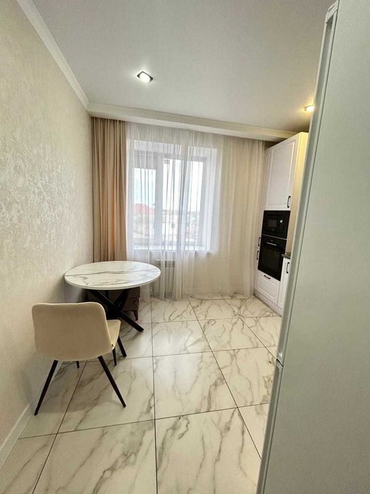 Продам трехкомнатную квартиру