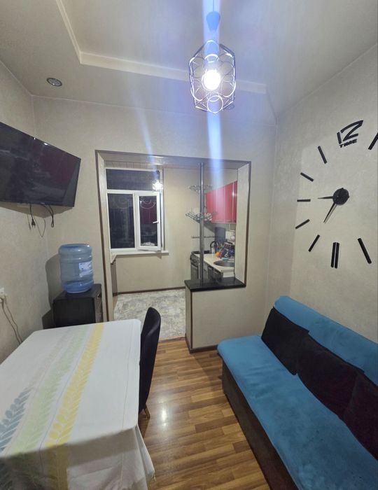 Феруза Продается квартира 2/4/4 балкон 2х6 Улучшенная Планировка