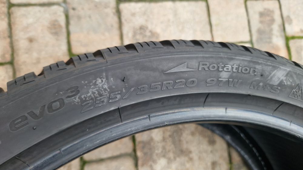Anvelopa iarna 255 35 R 20 HANKOOK