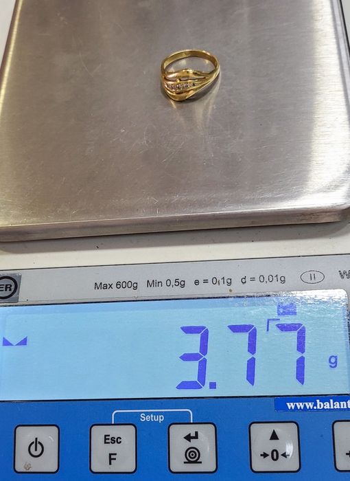 Inel din aur 14K cu 5 pietre semiprețioase albe – mărimea 56