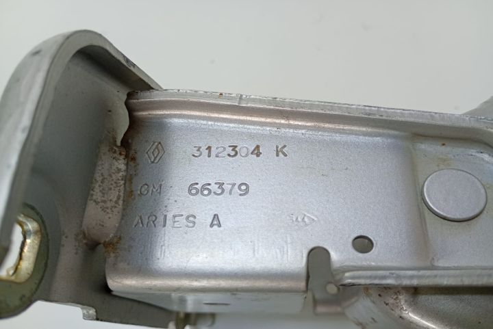 Balama  usa spate  312304K Nissan Primastar  seria