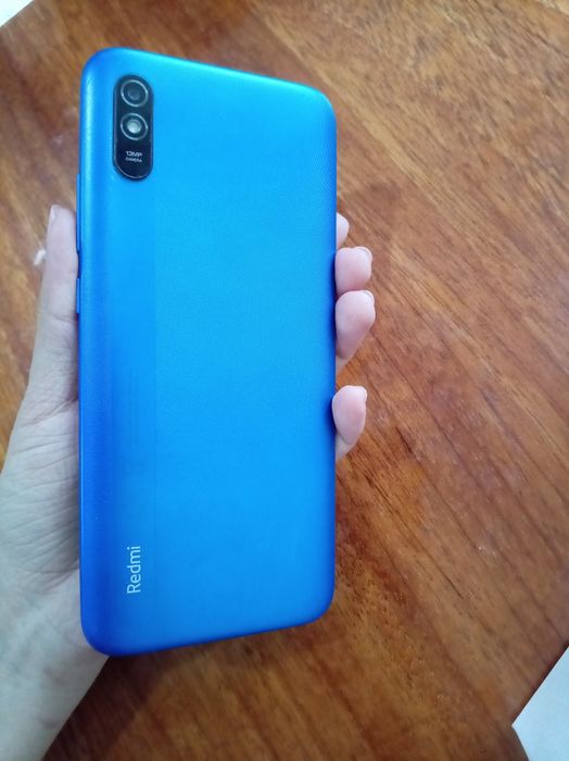 Продам смартфон Redmi 9A