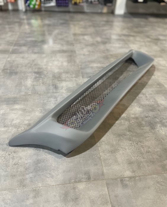 Решетка радиатора Liberal Subaru Legacy BE/BH