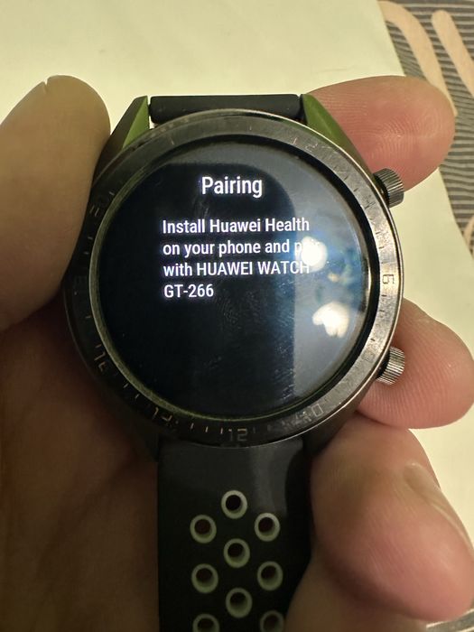 Смарт часовник Huawei