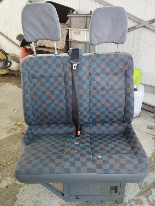 Двойна седалка за Мерцедес w638