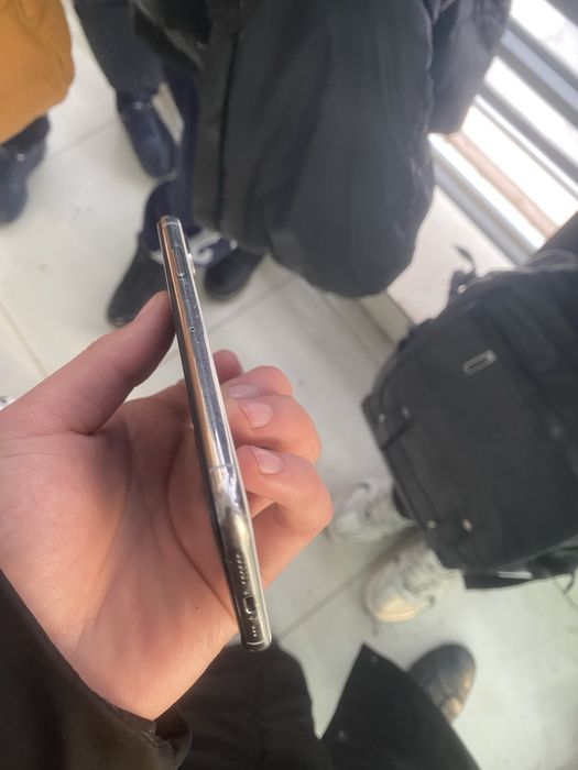 Iphone xs 256 gb 77 yonks yaxsh xolatda