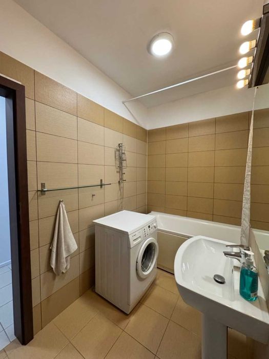 Apartament de inchiriat langa Parcul Central, Sala Polivalenta