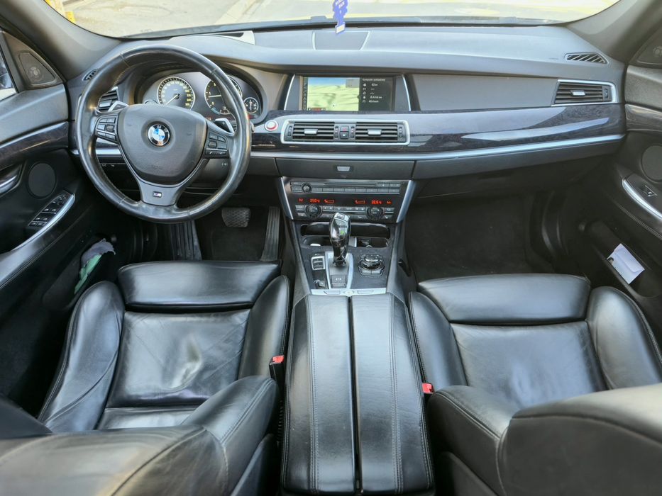 BMW 530d Grand Turismo GT 3.0 Diesel 245CP Navi Panoramic Cameră