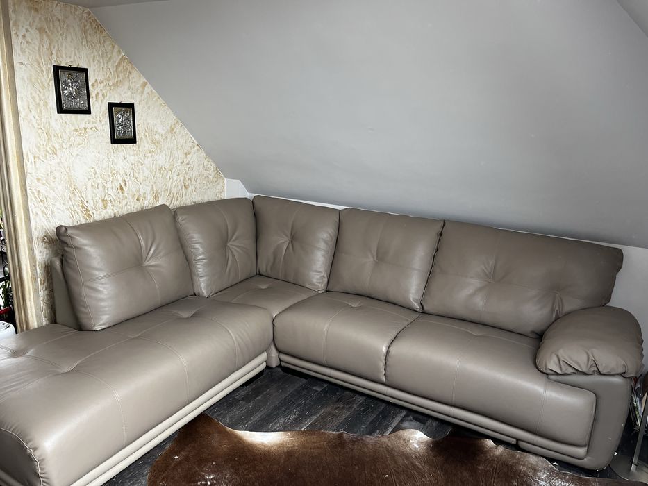 Ъглов диван  250х230