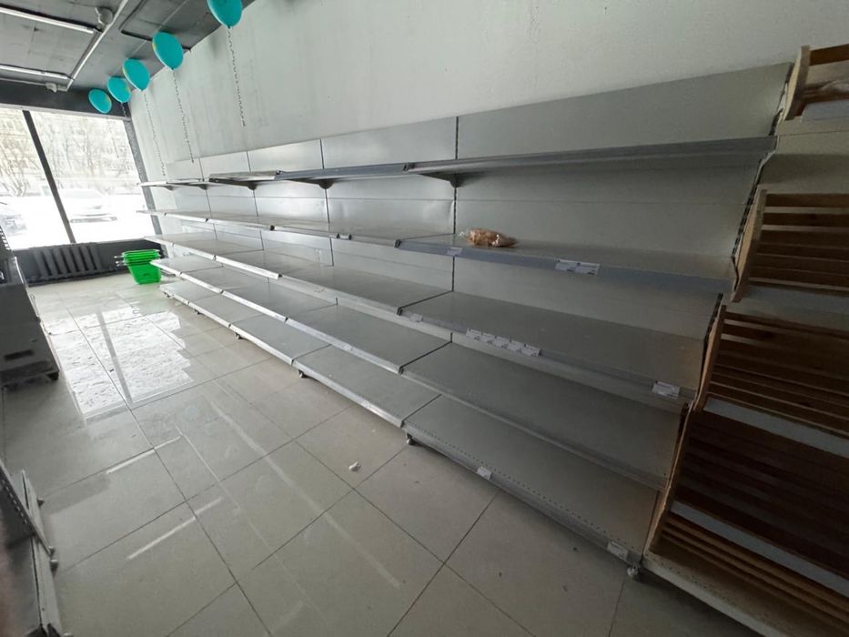 Стеллажи для магазина