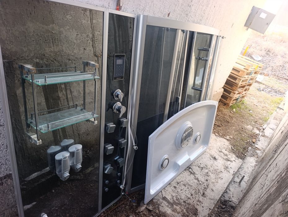 Душевая кабина ,