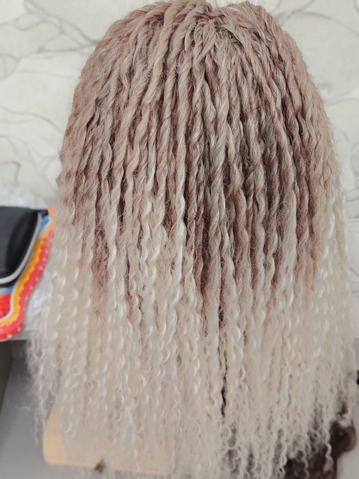 Хвосты на крабе ( ручная работа)