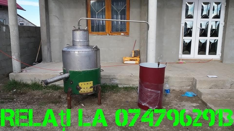 Vand cazane pentru făcut tuica din inox sau din cupru 
Cazane. Este în