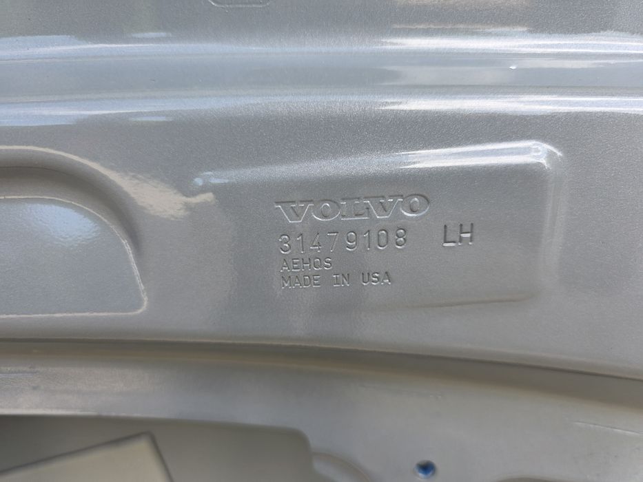 Volvo S60 задна лява врата 18-