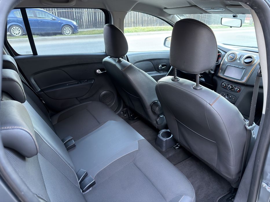 Logan MCV Stepway 2017 74.000KM