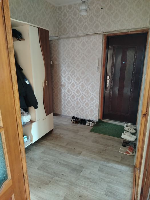 Продам квартиру водник 1