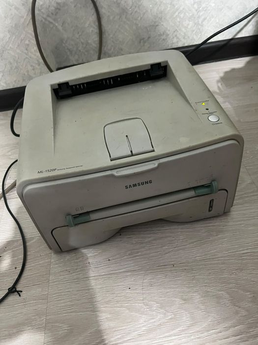 Принтер Samsung ML-1520P