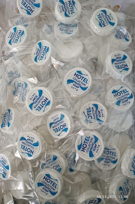 Гостиницы продукты. мыло.