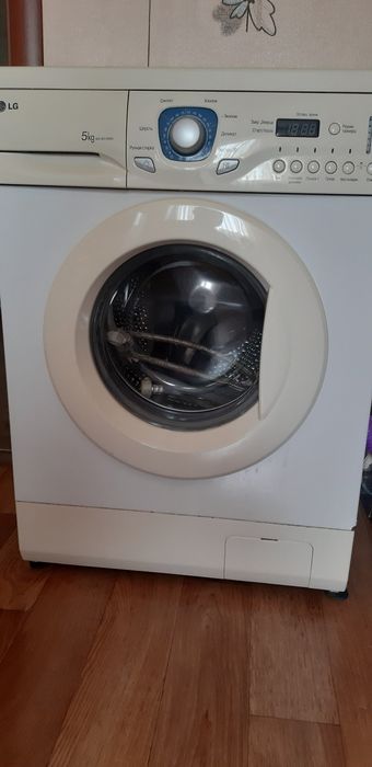 Продам стиральную машину