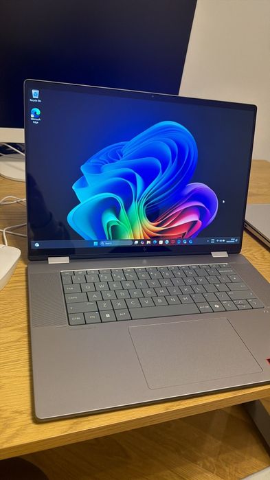 Black Friday, HP Omnibook Flip 16 inch AI, 2 in 1