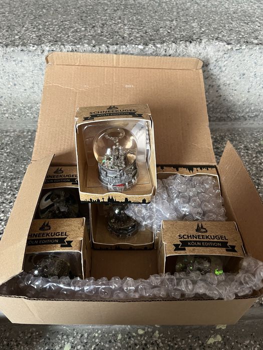 Коледни сувенири Köln