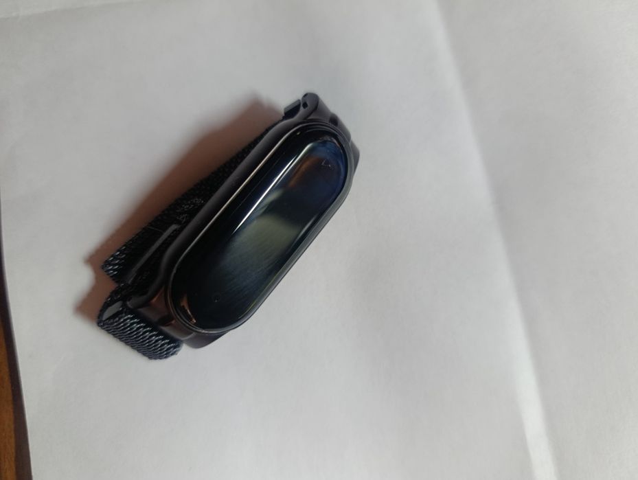 Продам фитнес браслет mi band 5