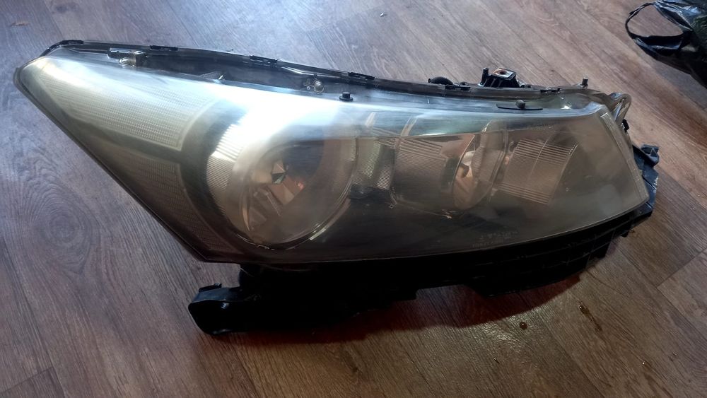 Фары Хонда Аккорд 8