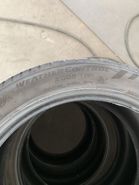 Всесезонни гуми Bridgestone 235/45/18