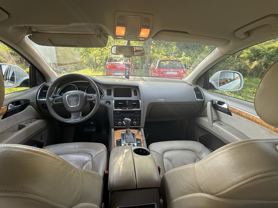 Audi   Q7 4.2 Tdi