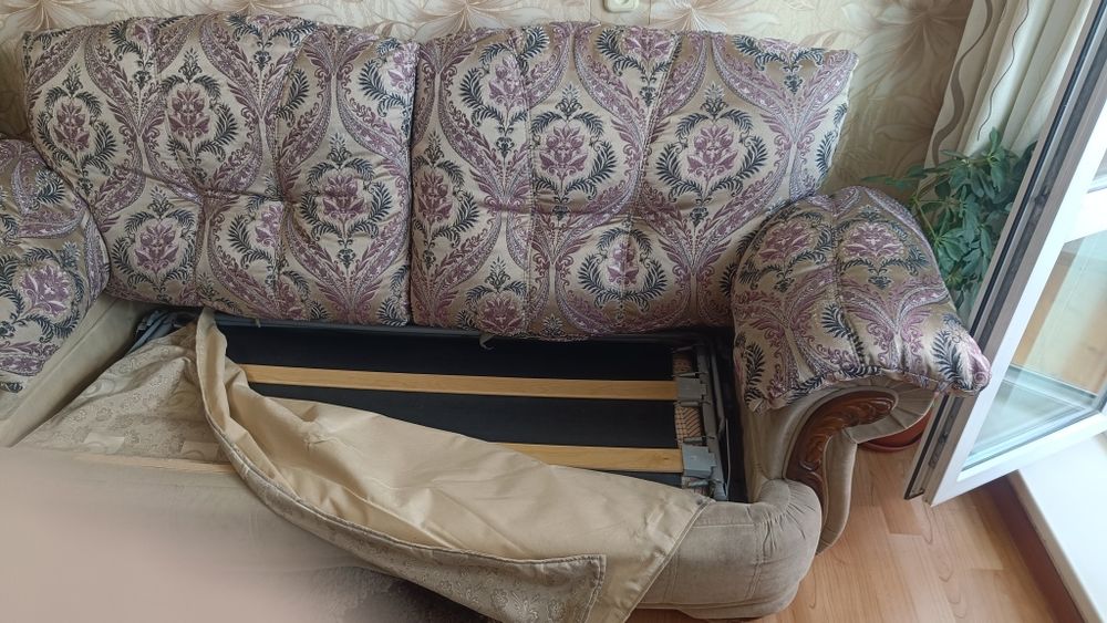 Продам мягкий уголок