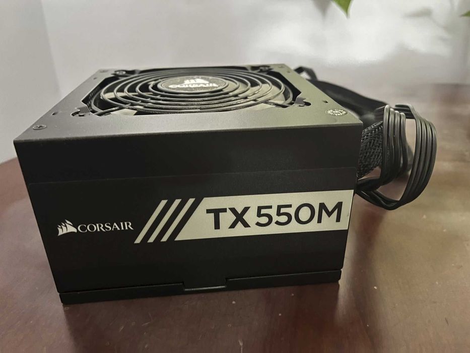 Захранване Corsair TX550M 550w 80+gold