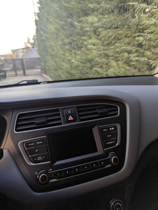 Hyundai i20  7DCT LED Line