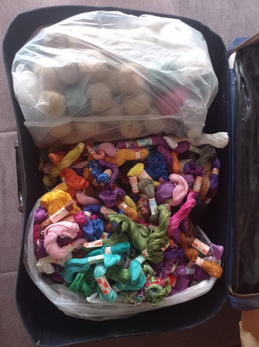 Продаю нитки мулине советские