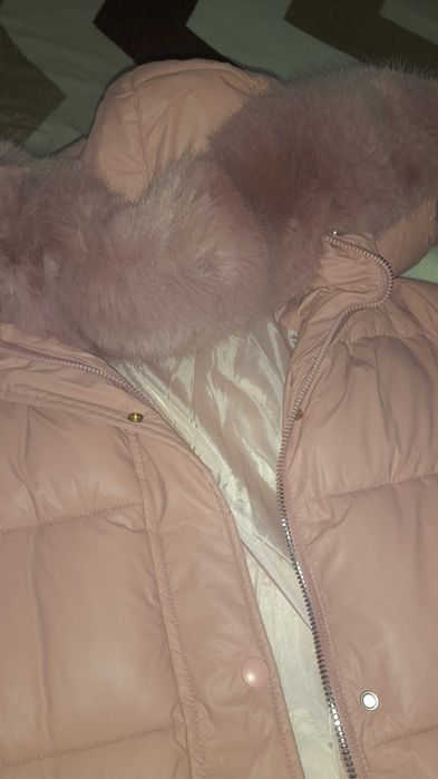 Ново дамско зимно яке, розово, промазка.