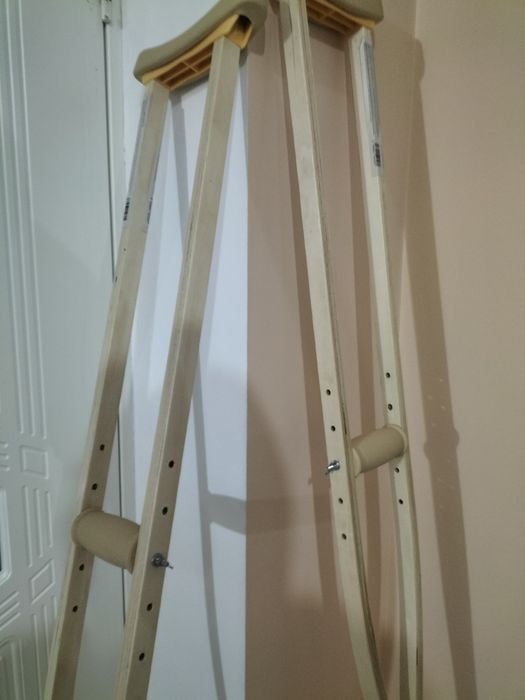 Балдақ / Костыли почти новые