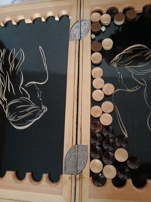 Продам нарды ручной работы