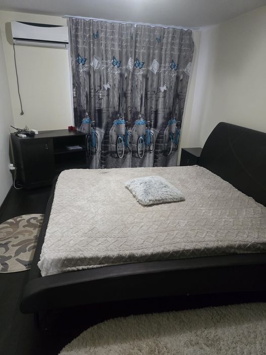 Apartament 2 camere ,Adam si Eva ,zona centrala