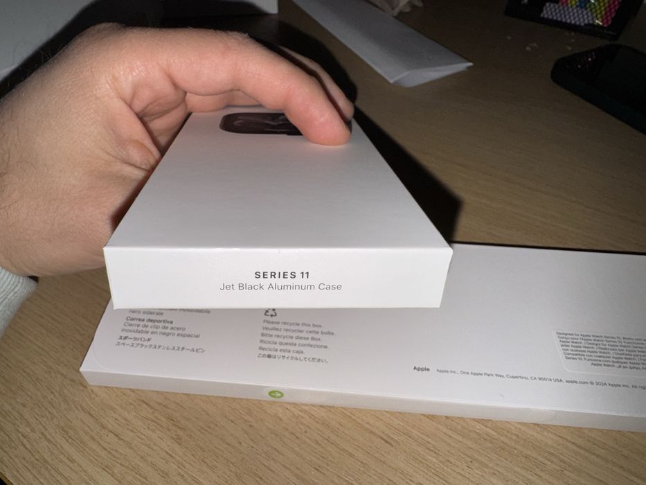 Нов Apple watch 11 GPS 46mm неразпечатан с гаранция