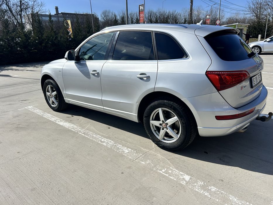 Audi Q5 2010 3.0L , 240 cp
