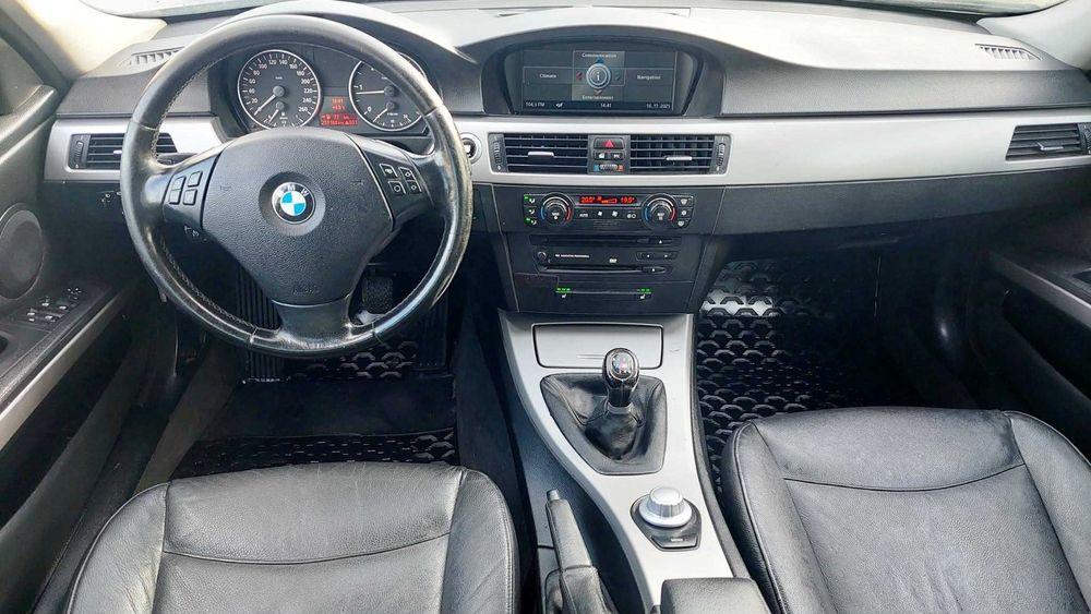 BMW seria 3 2.0d 150 cai E91 an 2006  NAVI PIELE