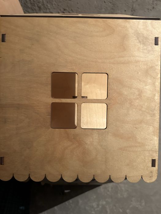 Игрушечный домик для девочек из натурального дерева